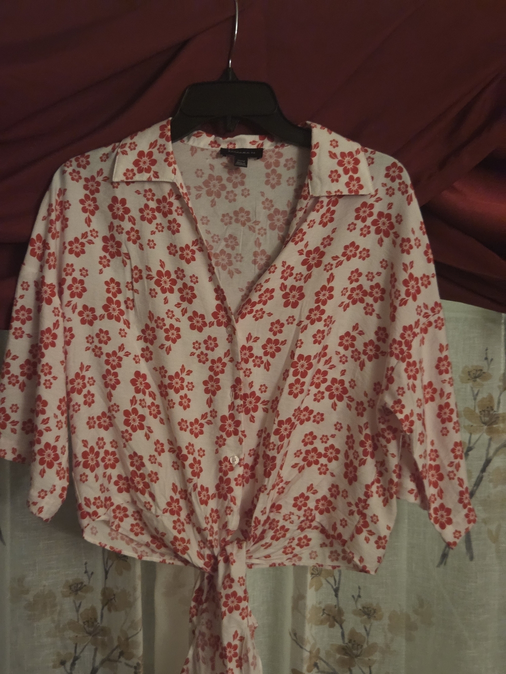 Tie-Hem Floral Button-Up Blouse in White and Red